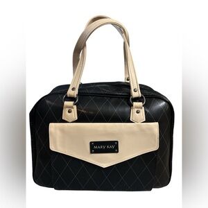 Mary Kay bag (m02)